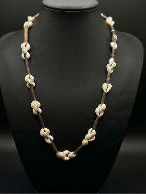 Handmade Boho Beachy Vacation Earthy Sea Shell Mermaid Whimsigoth Necklace Y2K